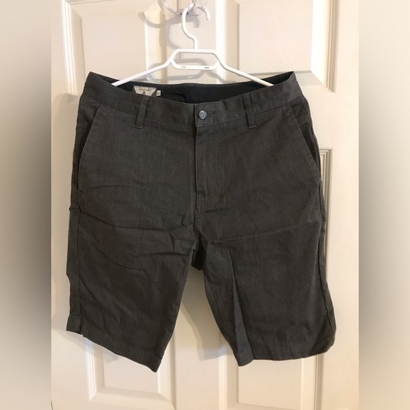 Volcom Shorts - Picture 1 of 4
